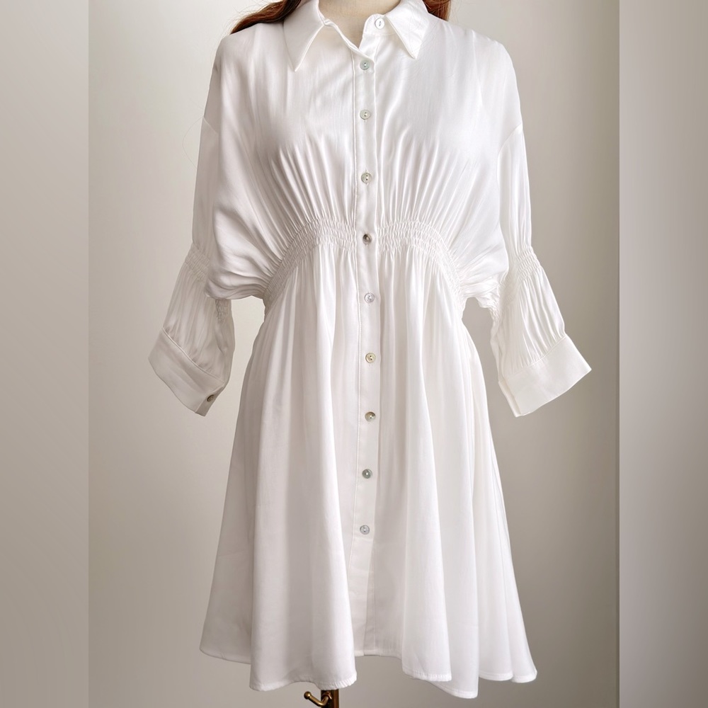 Brand: Blue Blush.  Off-white 3/4 sleeve button shirt dress, size small